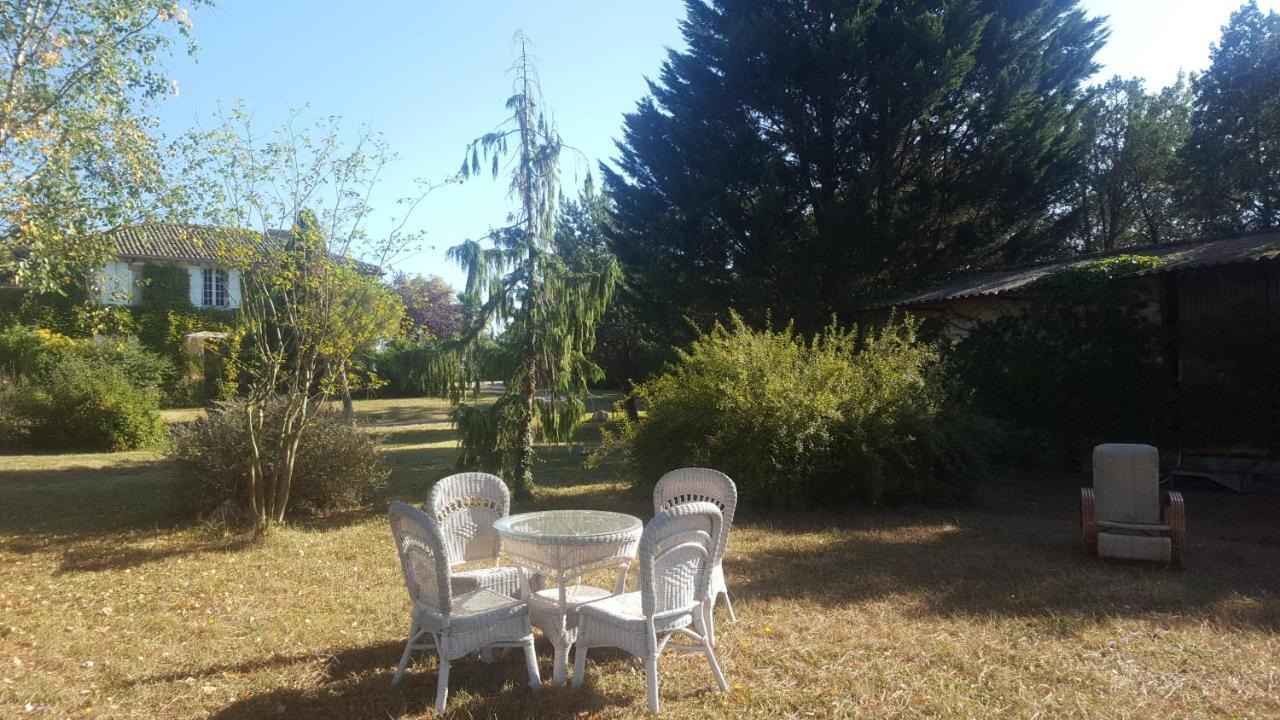 Maison du 18é de charme au calme Idrac-Respailles Exterior foto